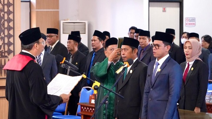 Peresmian dan Pengucapan Sumpah Janji Pimpinan DPRD Kabupaten Tana Tidung Periode 2024-2029