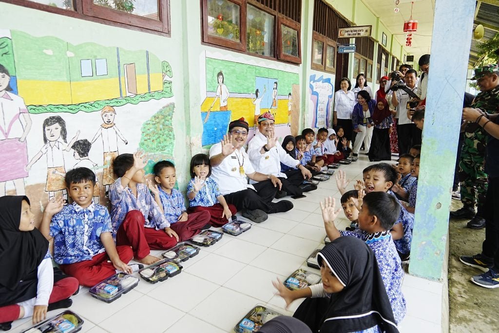 Pjs. Gubernur Kaltara Uji Coba Program Makan Bergizi Gratis, Malinau Jadi Lokasi Pertama